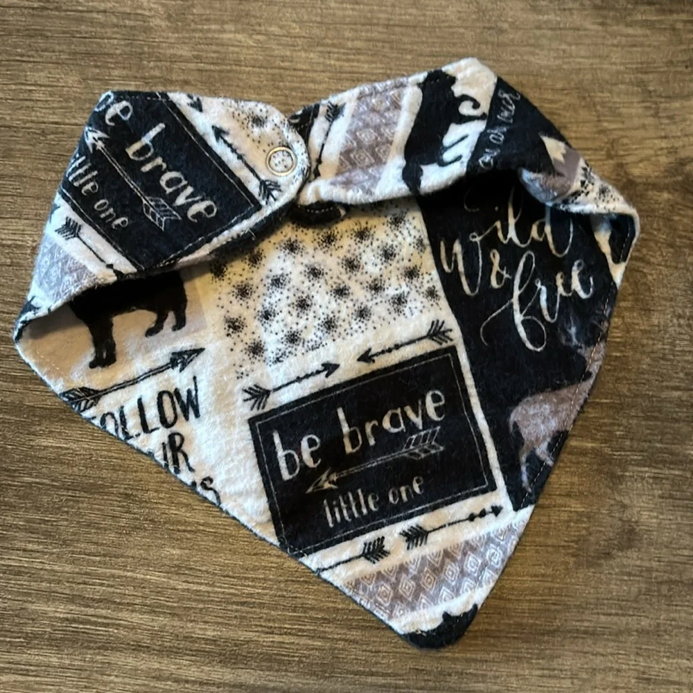 5 pack handmade outdoorsy baby bibs
